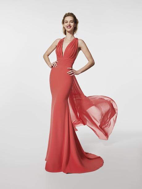 Pronovias presenta un avance de la nueva colección de fiesta 2018