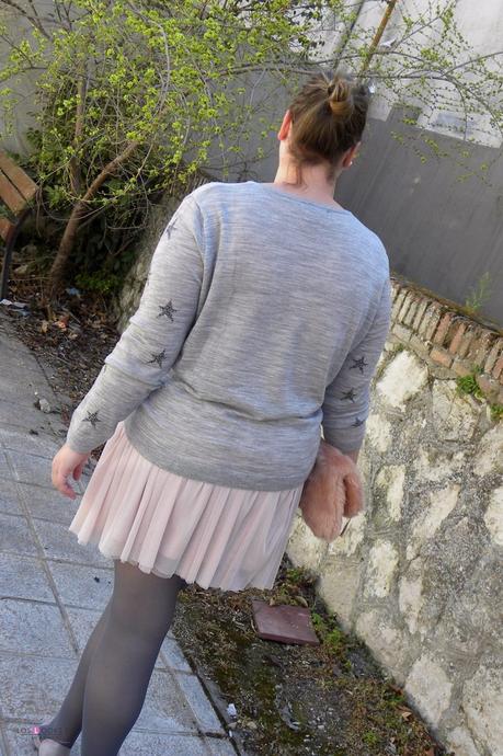 Look talla grande plus size curvy falda tul jersey de estrellas violeta by mango outfit primavera