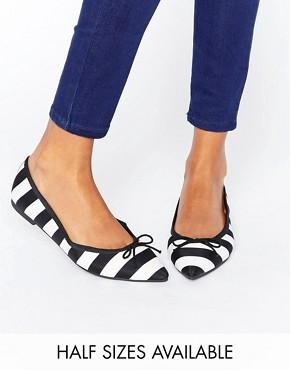 el calzado tendencia de la primavera verano 2017, bailarinas, sneakers, mule, etc