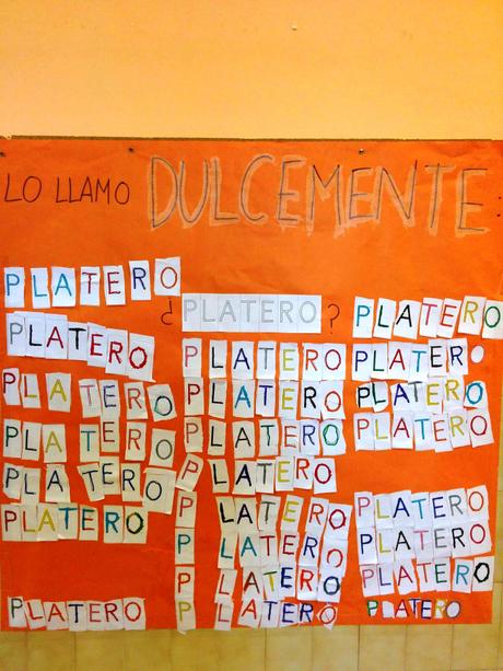 Lo llamo dulcemente: “¿Platero?”