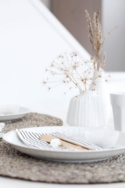 Mesa especial Pascua