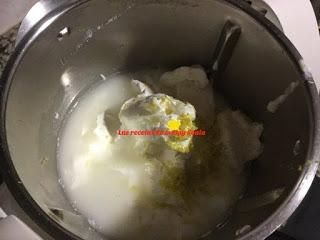 MOUSSE DE LIMÓN Y YOGUR RÁPIDA