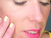 Amarillo frambuesa: Maquillaje, manicura outfit