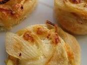 Minipizzas queso cabra cebolla