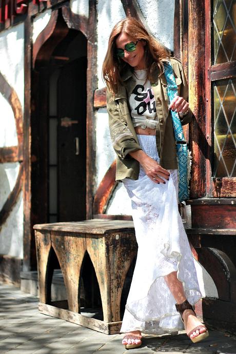 pantalones de campana y parka : SURF PUNK