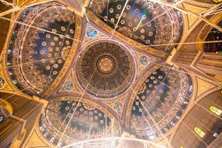 Cúpula central y cuatro semicúpulas en cada extremo del techo de la Mezquita de Muhammad Ali. Fotografia_Viajes_Egipto. Abuelohara.