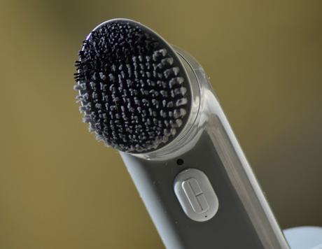 Clinique : Sonic System Deep Cleansing Brush