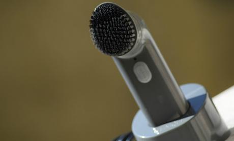 Clinique : Sonic System Deep Cleansing Brush