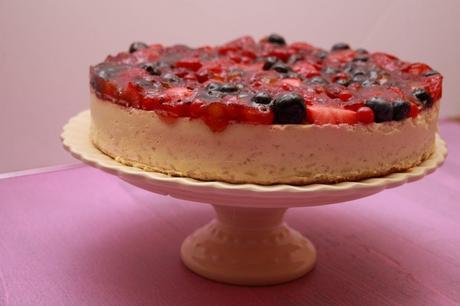 Tarta de arroz y frutas del bosque