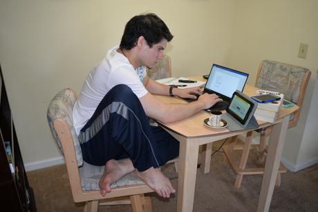 Un joven escritor cubano entre los más vendidos de Amazon