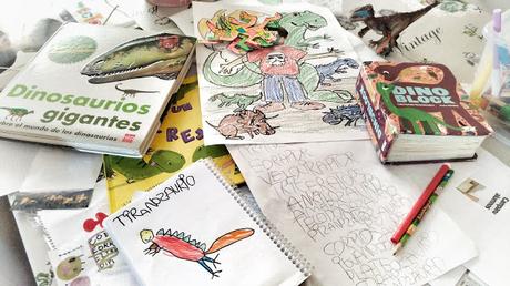 Nueva obsesión: Escribiendo entre dinosaurios