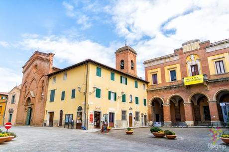 Visita del poblado pintoresco de Lari en La Valdera, Italia