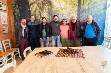 Casa de trufas de Savini Tartufi Forcoli en Palaia, Taldera Toscana, Italia