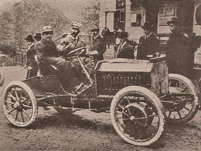 Auto híbrido de Ferdinand Porsche