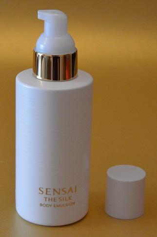 Emulsión Corporal “The Silk” de SENSAI – un auténtico lujo para cuidar la piel