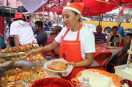 Inicia con gran éxito el Festival del Taco Potosino en la Alameda