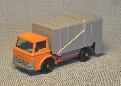 Un camión recolector de basura