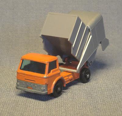 Un camión recolector de basura