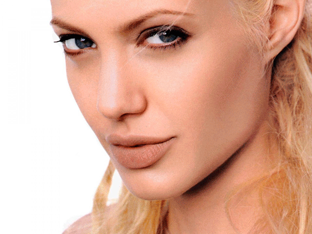 Angelina-Jolie-a-Lapiz-con-Photoshop-Proceso-por-Capas-by-Saltaalavista-Blog