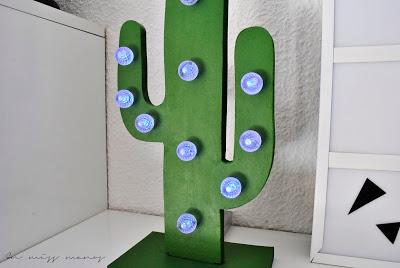 DIY Cactus luminoso de madera