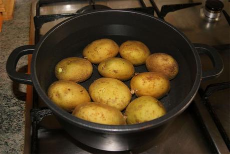 Receta de ensalada de patatas al guacamole paso 1