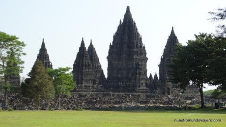Prambanan; los templos hinduistas y Candi Sewu
