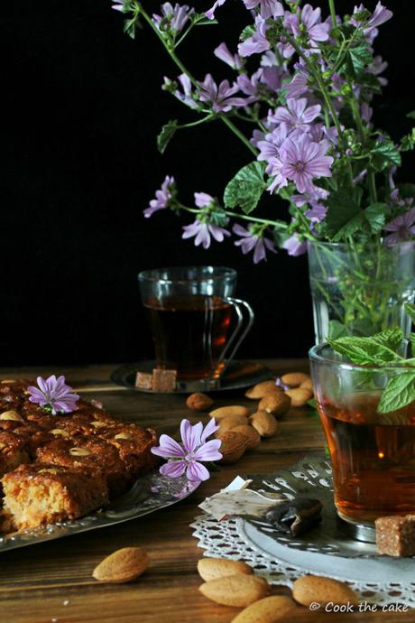 basbousa, pastel-de-semola-y-coco, coconut-semolina-cake, lemon-syrup