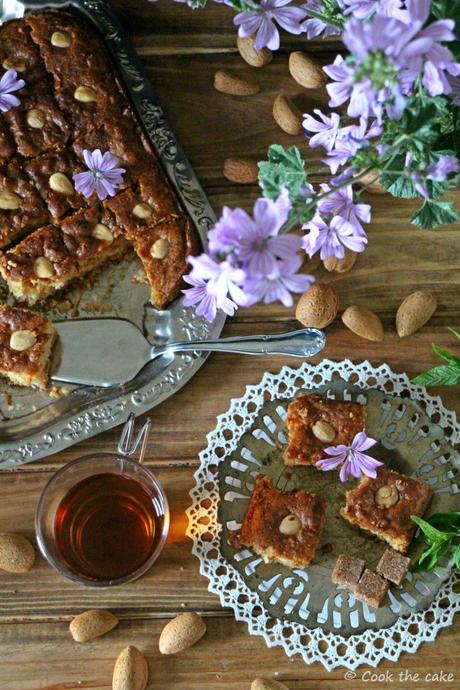 basbousa, pastel-de-semola-y-coco, coconut-semolina-cake, lemon-syrup