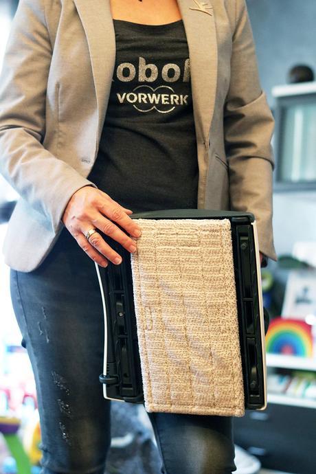 Probamos la nueva aspiradora vertical Kobold VK200 de Vorwerk Probamos la nueva aspiradora vertical Kobold VK200 de Vorwerk