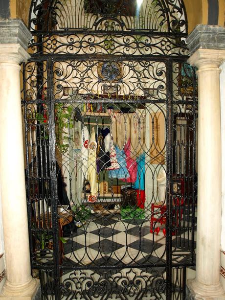 El armario de Nuria Barrera, en la calle Viriato.