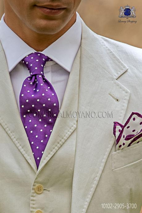 http://www.comercialmoyano.com/es/2909-corbata-malva-con-topos-blancos-10102-2905-3700-ottavio-nuccio-gala.html