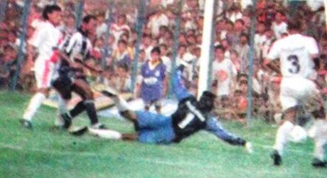 20 de Abril en ALianza Lima [Sidney Faiffer]