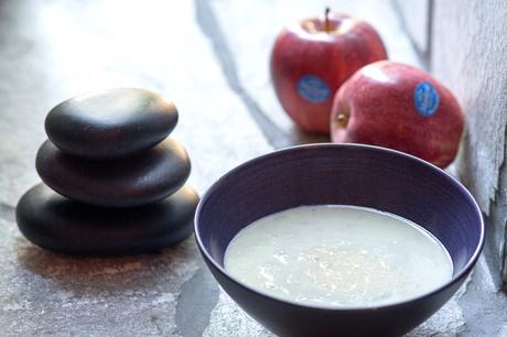 CÓMO PREPARAR EN CASA UNA MASCARILLA EXFOLIANTE CON MANZANA