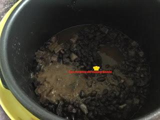 POTAJE DE ALUBIAS NEGRAS EN OLLA GM E