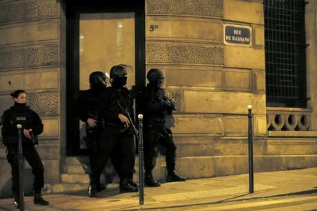 URGENTE: Atentado en el Centro de París