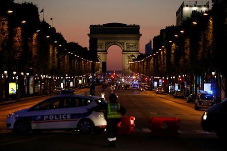 URGENTE: Atentado en el Centro de París