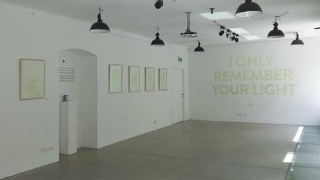 Street art que brilla en la oscuridad para darle un nuevo significado