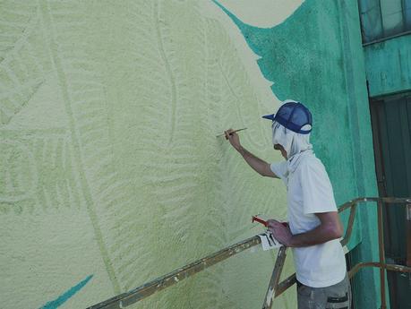 Street art que brilla en la oscuridad para darle un nuevo significado