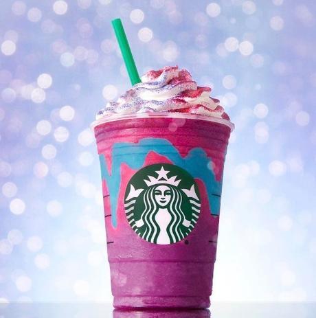 Starbucks lanza frapuccino unicornio y causa polémicas