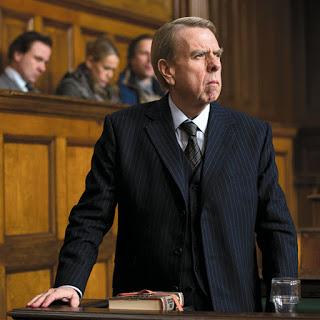 NEGACIÓN (DENIAL) (Reino Unido (U.K.), 2016) Judicial, Histórico, Social