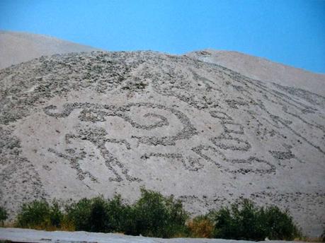 Los enigmáticos geoglifos del Valle de Azapa en Chile