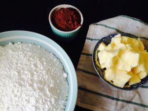 Mud cake de chocolate con fresas