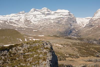 Ascensiones fáciles en el Pirineo, Pico Mondoto