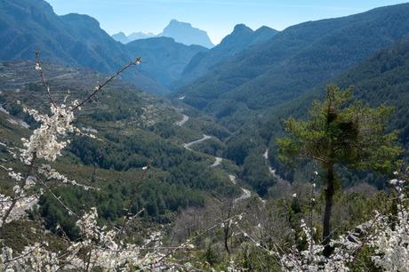 Ascensiones fáciles en el Pirineo, Pico Mondoto