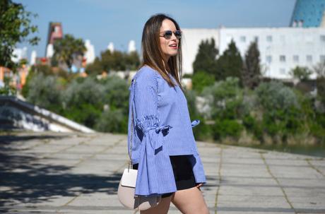 Outfit | Bell sleeve blouse