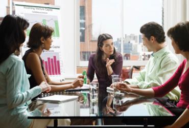 Guía de comunicación efectiva para líderes y directivos