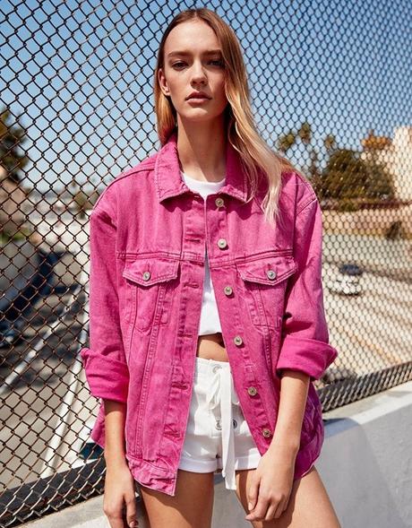 Lo mejor de la semana: Zara mete la pata, vestidos, sneakers y Coachella, como no