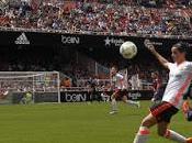 Gran triunfo fútbol femenino. ¿Será primera piedra?