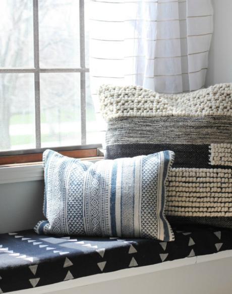 Antes  y después de un dormitorio con aire colonial