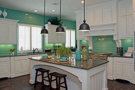 UNA NUEVA OPCIÓN LA PINTURA PARA AZULEJOS UNA NUEVA OPCIÓN LA PINTURA PARA AZULEJOS